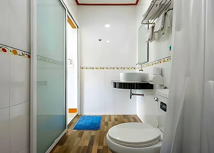 Pn Home Service @ Suvarnabhumi Airport Motel 2*